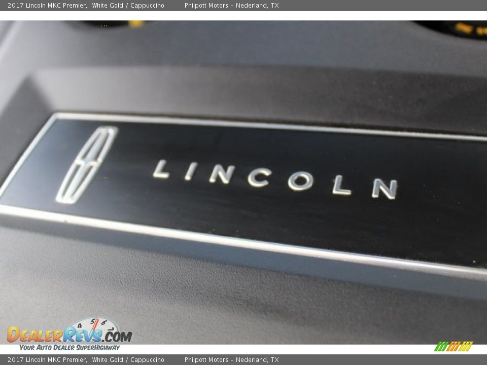 2017 Lincoln MKC Premier White Gold / Cappuccino Photo #35