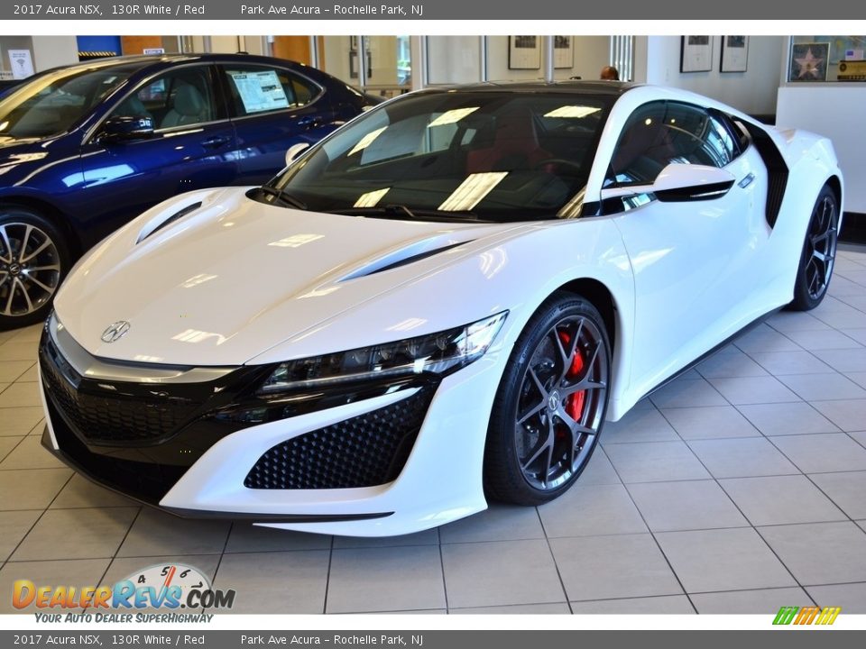 Front 3/4 View of 2017 Acura NSX  Photo #3