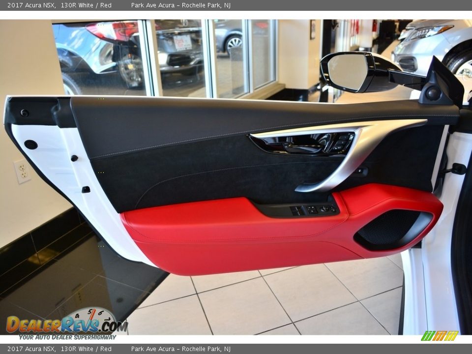 Door Panel of 2017 Acura NSX  Photo #7