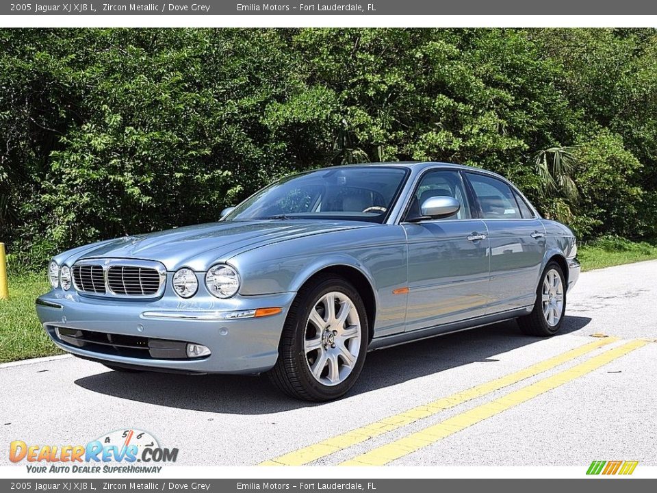 2005 Jaguar XJ XJ8 L Zircon Metallic / Dove Grey Photo #4