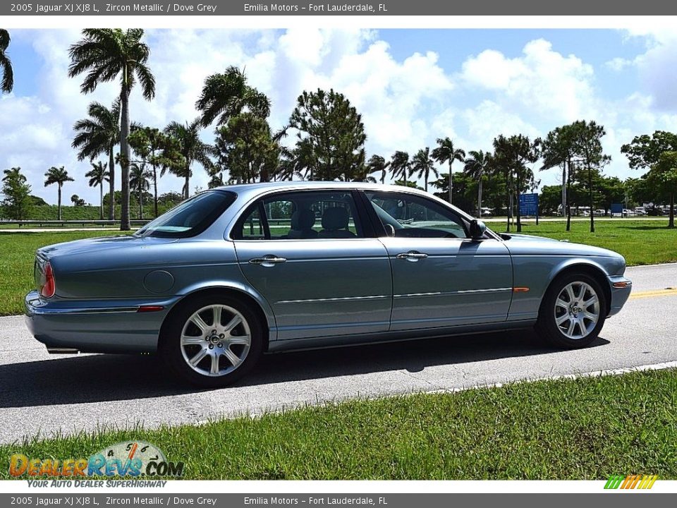 2005 Jaguar XJ XJ8 L Zircon Metallic / Dove Grey Photo #8