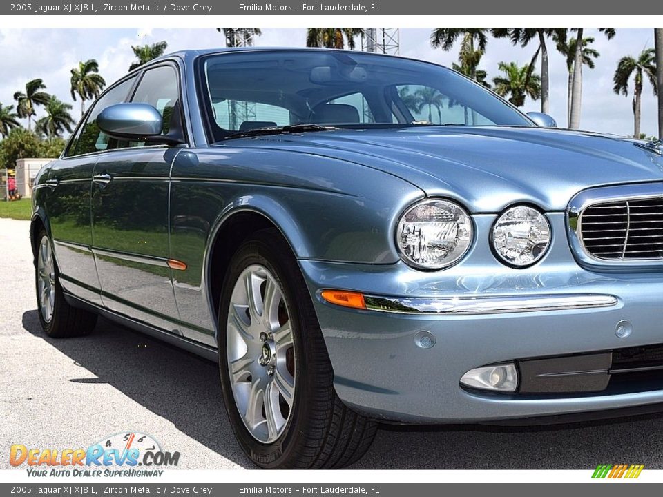 2005 Jaguar XJ XJ8 L Zircon Metallic / Dove Grey Photo #11