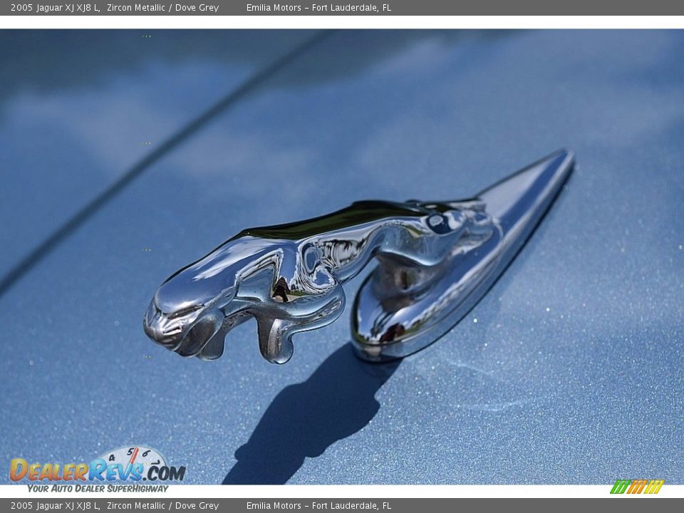 2005 Jaguar XJ XJ8 L Zircon Metallic / Dove Grey Photo #26