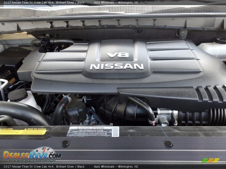 2017 Nissan Titan SV Crew Cab 4x4 Brilliant Silver / Black Photo #6