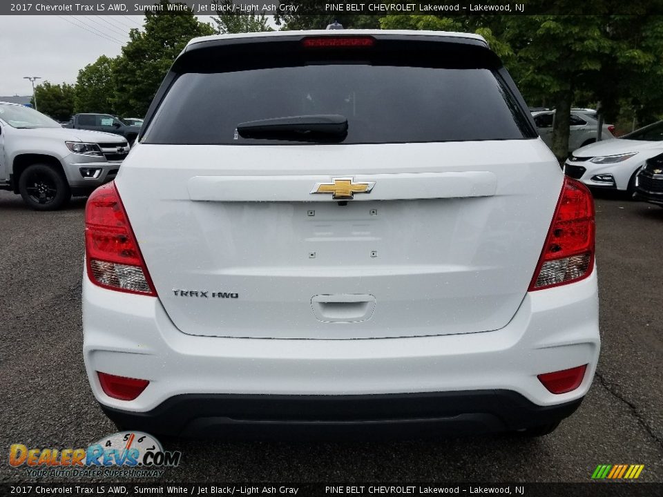 2017 Chevrolet Trax LS AWD Summit White / Jet Black/­Light Ash Gray Photo #5