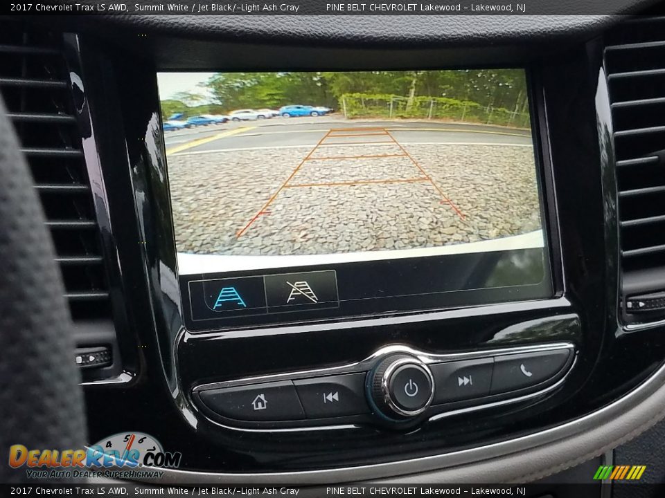2017 Chevrolet Trax LS AWD Summit White / Jet Black/­Light Ash Gray Photo #10