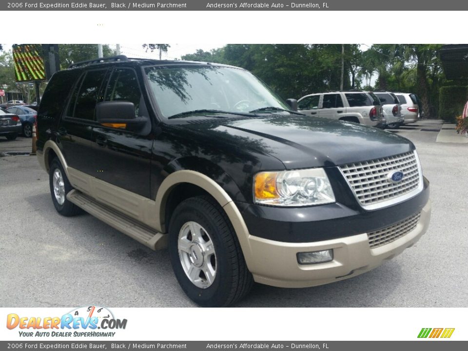 Front 3/4 View of 2006 Ford Expedition Eddie Bauer Photo #1