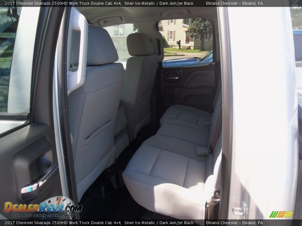 2017 Chevrolet Silverado 2500HD Work Truck Double Cab 4x4 Silver Ice Metallic / Dark Ash/Jet Black Photo #10