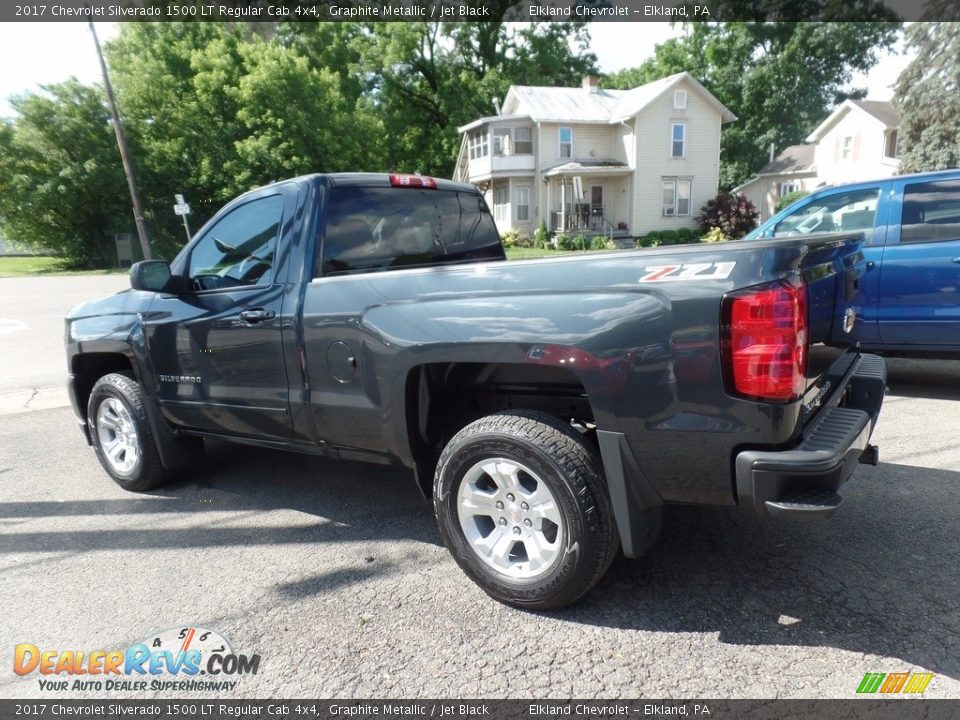 2017 Chevrolet Silverado 1500 LT Regular Cab 4x4 Graphite Metallic / Jet Black Photo #5