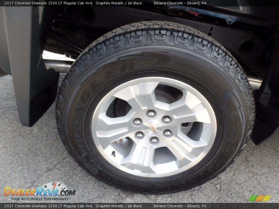 2017 Chevrolet Silverado 1500 LT Regular Cab 4x4 Graphite Metallic / Jet Black Photo #9