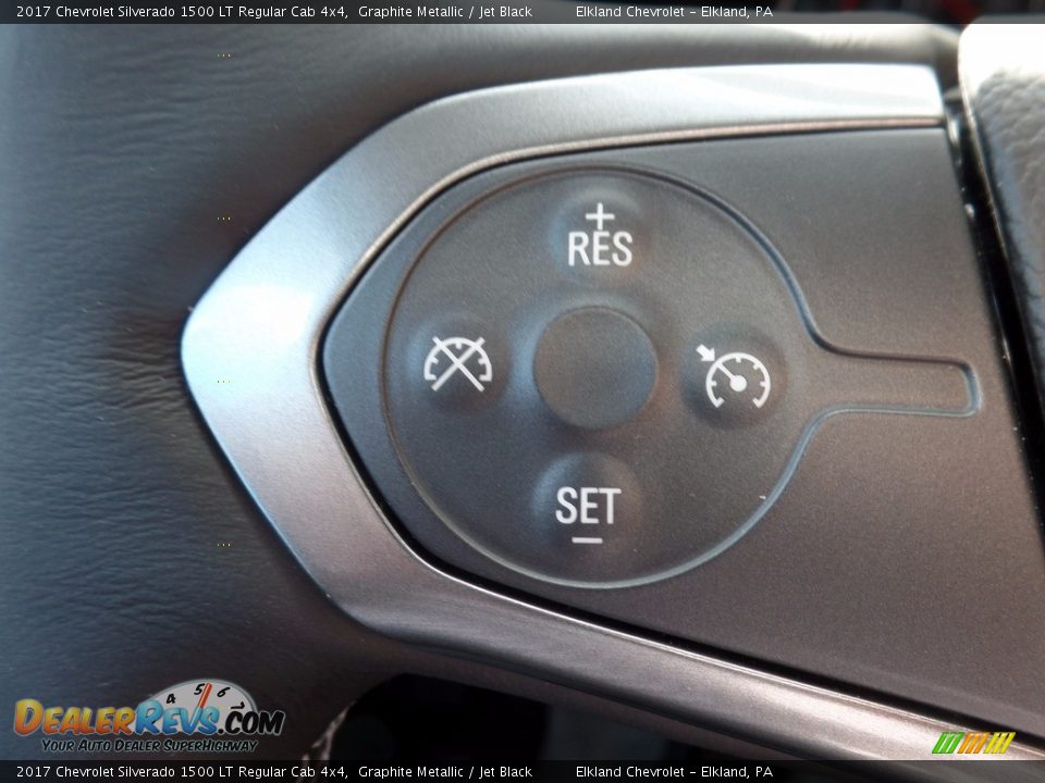 2017 Chevrolet Silverado 1500 LT Regular Cab 4x4 Graphite Metallic / Jet Black Photo #24