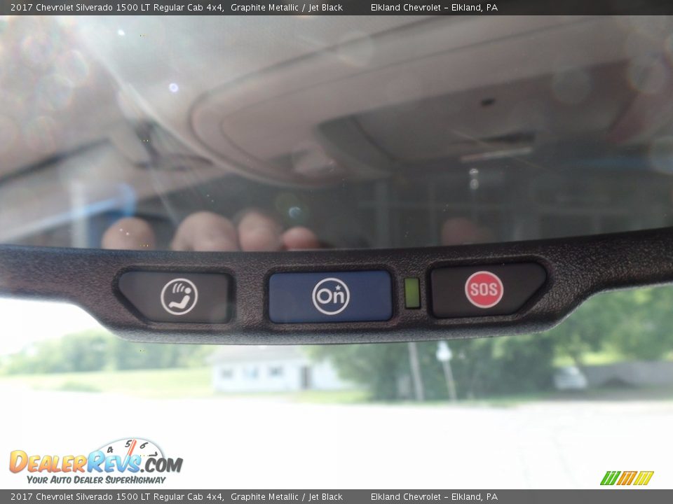 2017 Chevrolet Silverado 1500 LT Regular Cab 4x4 Graphite Metallic / Jet Black Photo #32