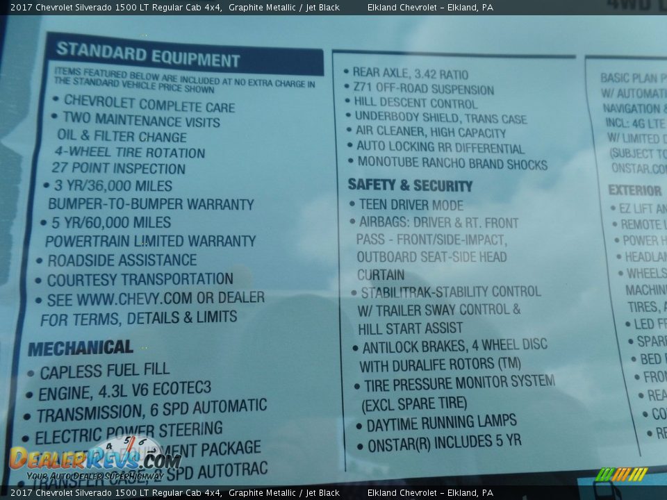 2017 Chevrolet Silverado 1500 LT Regular Cab 4x4 Graphite Metallic / Jet Black Photo #35