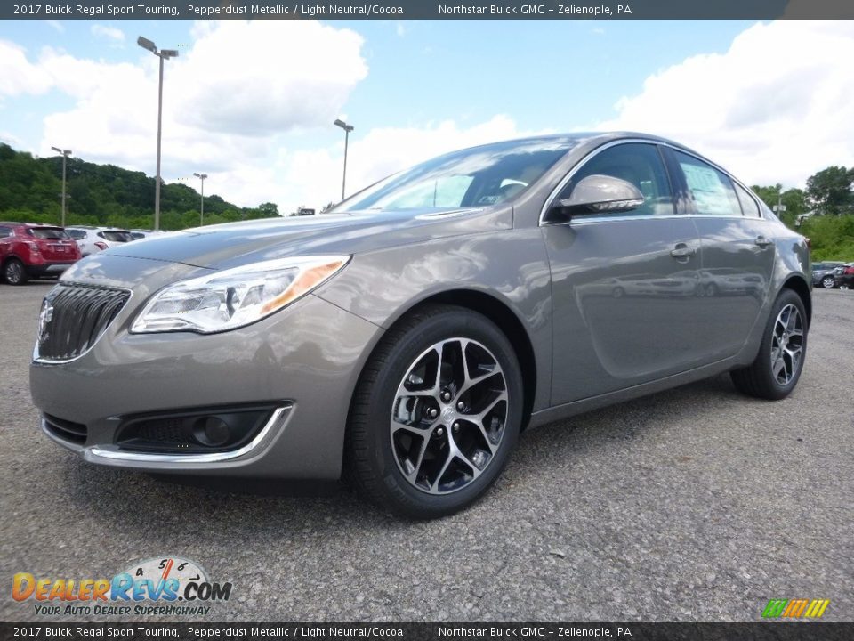 2017 Buick Regal Sport Touring Pepperdust Metallic / Light Neutral/Cocoa Photo #1
