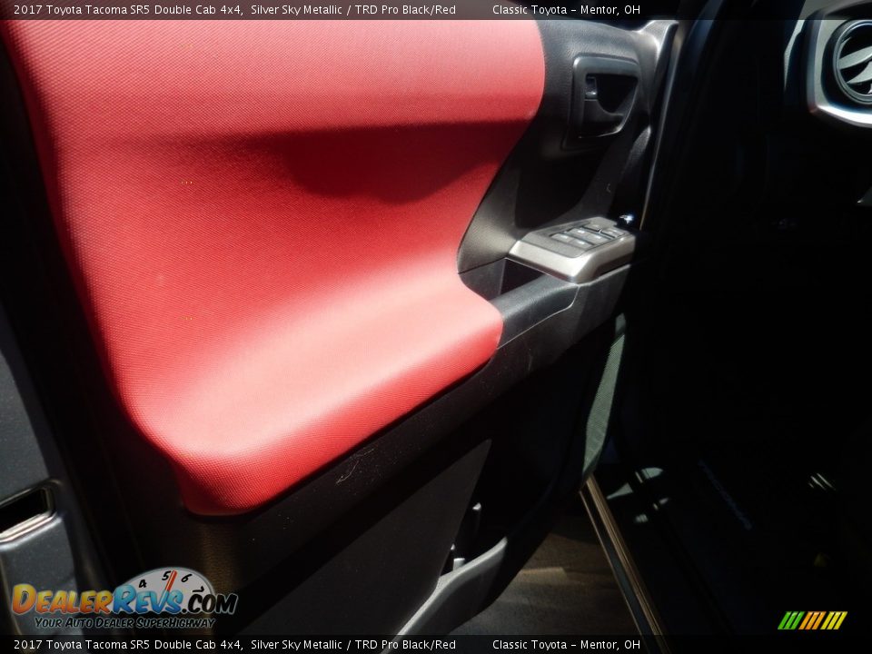 2017 Toyota Tacoma SR5 Double Cab 4x4 Silver Sky Metallic / TRD Pro Black/Red Photo #5