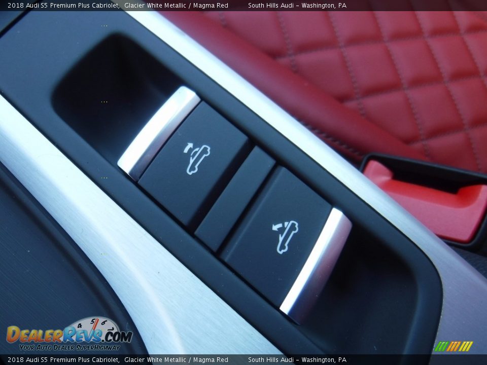 2018 Audi S5 Premium Plus Cabriolet Glacier White Metallic / Magma Red Photo #31