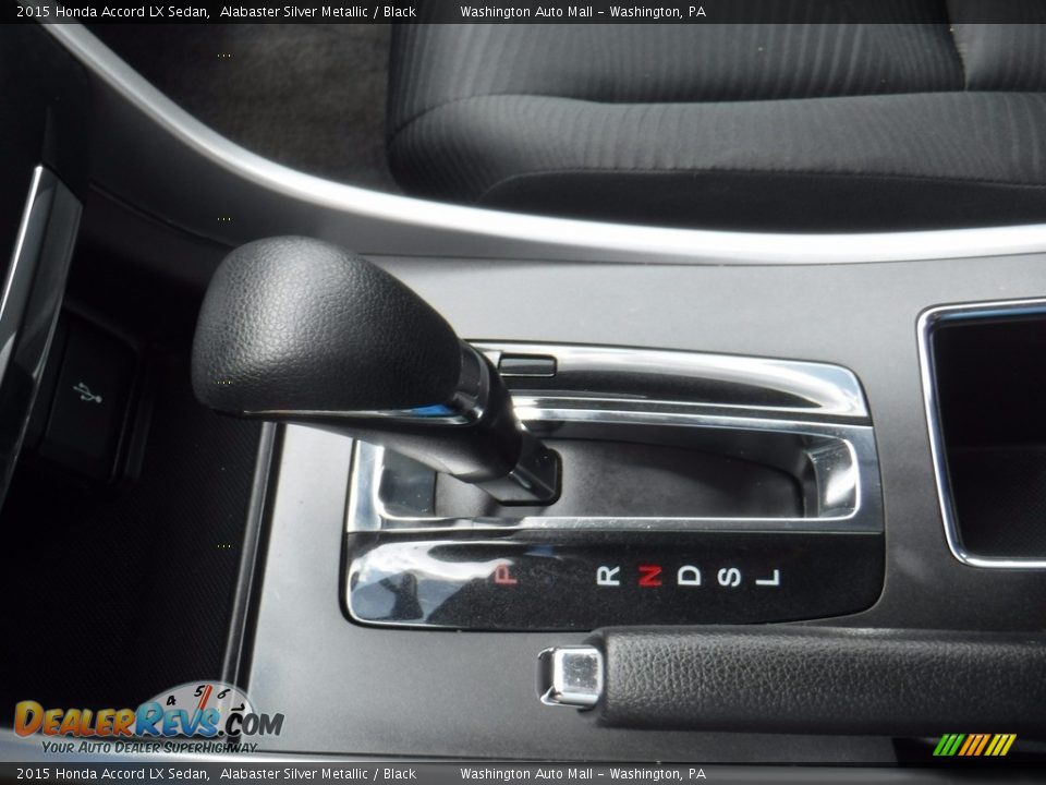 2015 Honda Accord LX Sedan Alabaster Silver Metallic / Black Photo #17