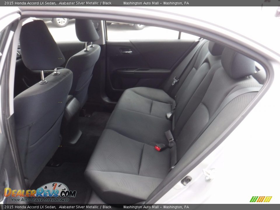2015 Honda Accord LX Sedan Alabaster Silver Metallic / Black Photo #22