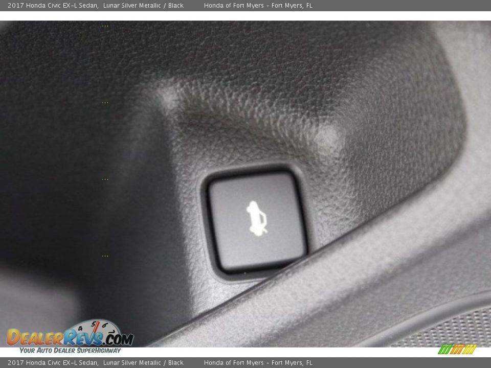 2017 Honda Civic EX-L Sedan Lunar Silver Metallic / Black Photo #9