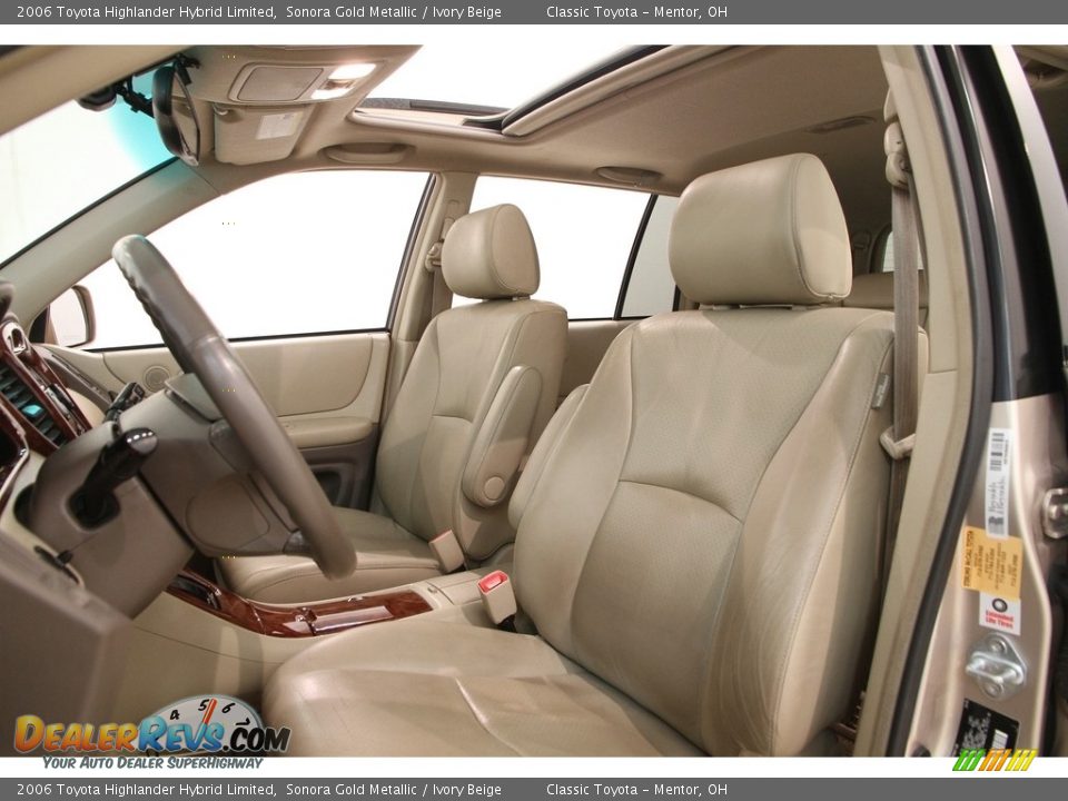 Front Seat of 2006 Toyota Highlander Hybrid Limited Photo #8