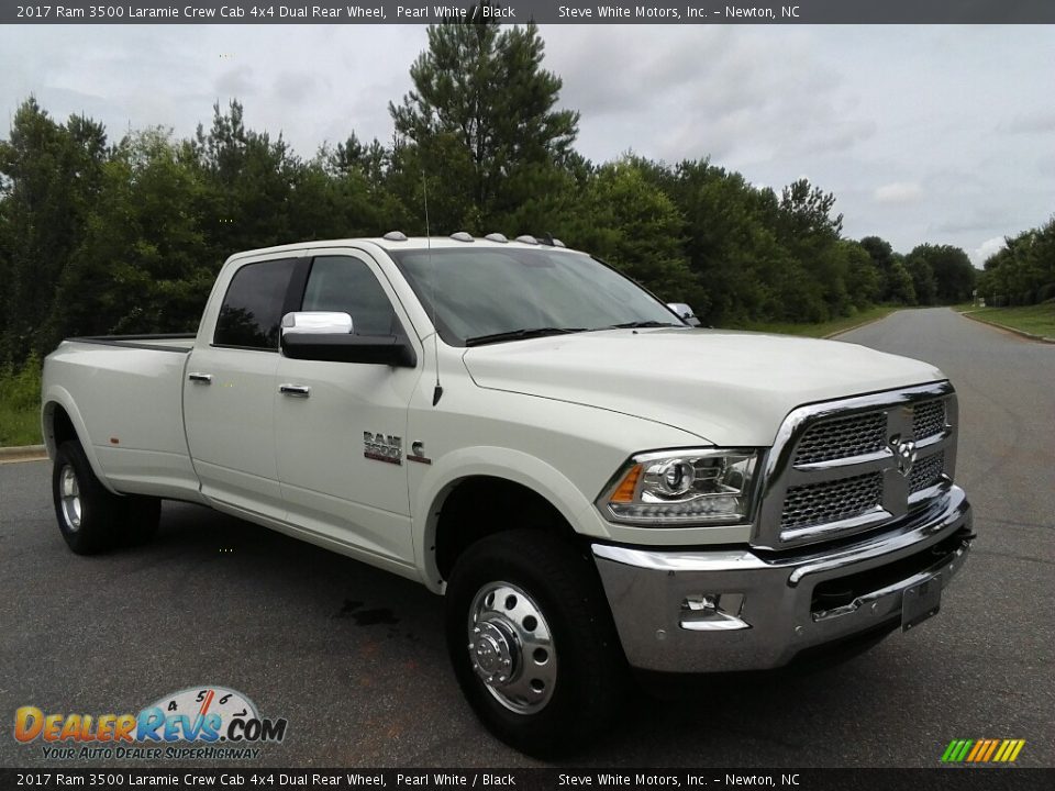 2017 Ram 3500 Laramie Crew Cab 4x4 Dual Rear Wheel Pearl White / Black Photo #4