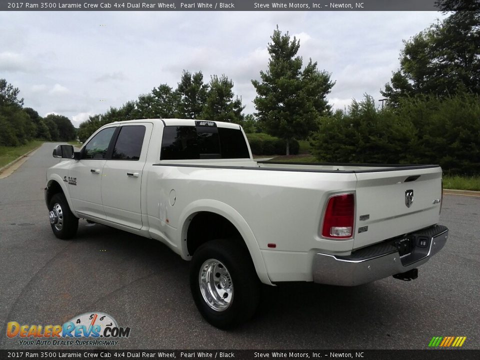 2017 Ram 3500 Laramie Crew Cab 4x4 Dual Rear Wheel Pearl White / Black Photo #10