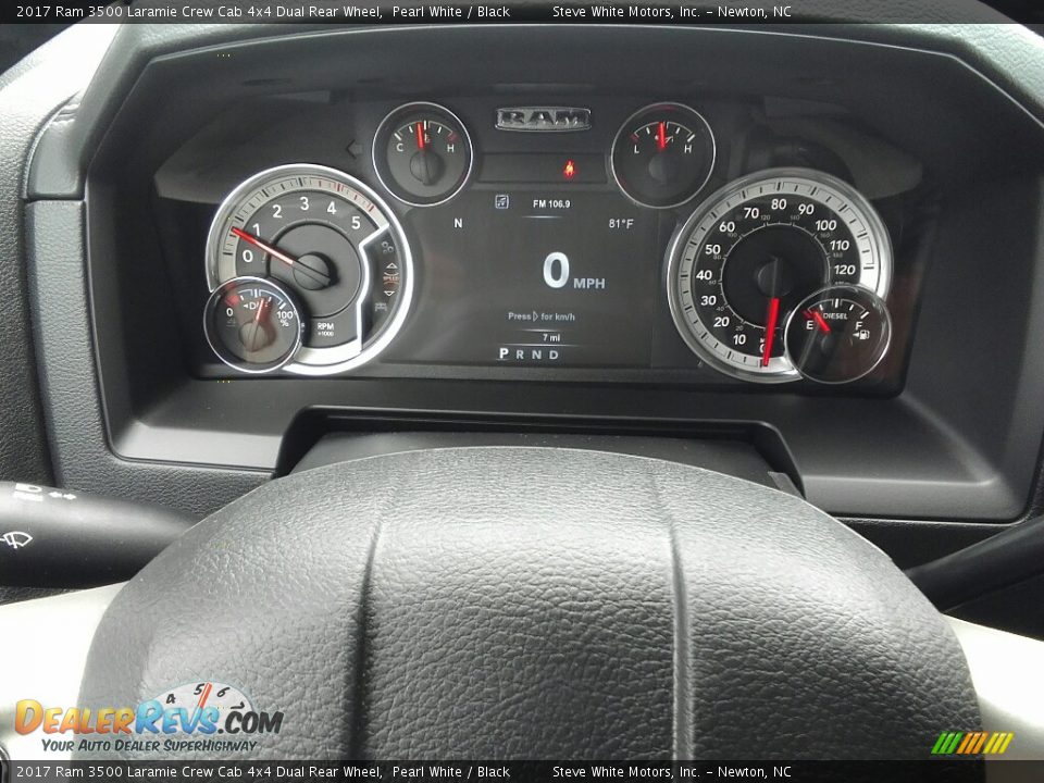 2017 Ram 3500 Laramie Crew Cab 4x4 Dual Rear Wheel Pearl White / Black Photo #21