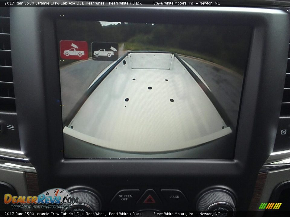 2017 Ram 3500 Laramie Crew Cab 4x4 Dual Rear Wheel Pearl White / Black Photo #25