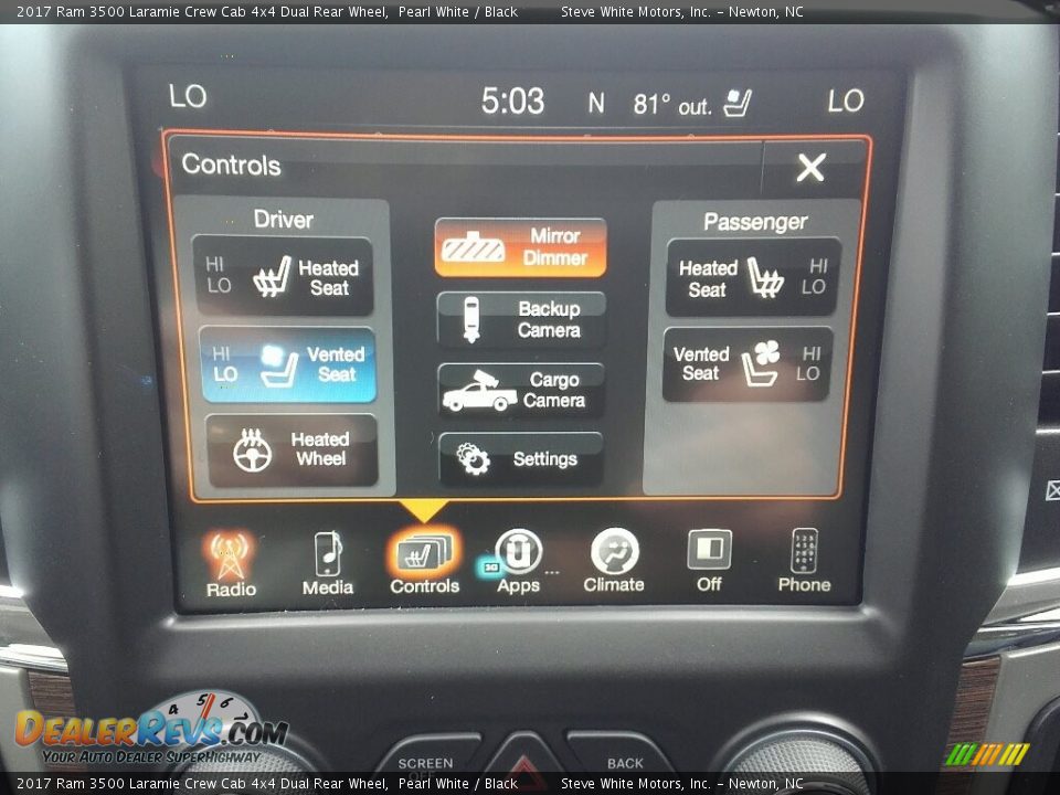 2017 Ram 3500 Laramie Crew Cab 4x4 Dual Rear Wheel Pearl White / Black Photo #26