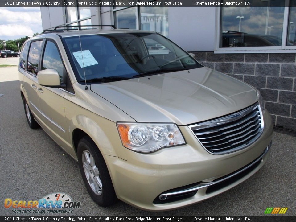 2011 Chrysler Town & Country Touring White Gold Metallic / Dark Frost Beige/Medium Frost Beige Photo #19