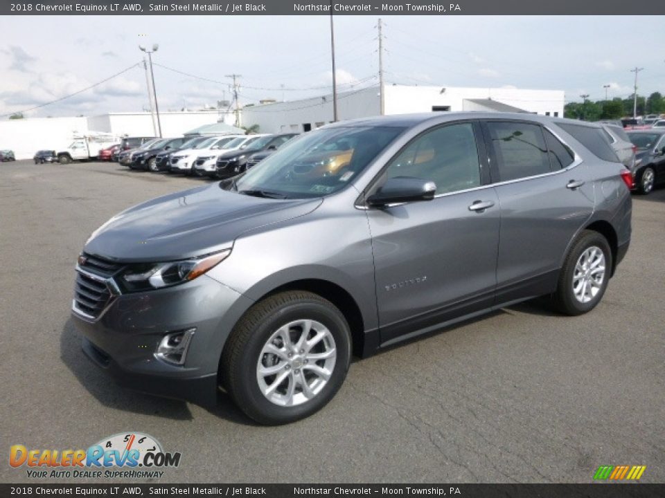 Front 3/4 View of 2018 Chevrolet Equinox LT AWD Photo #1