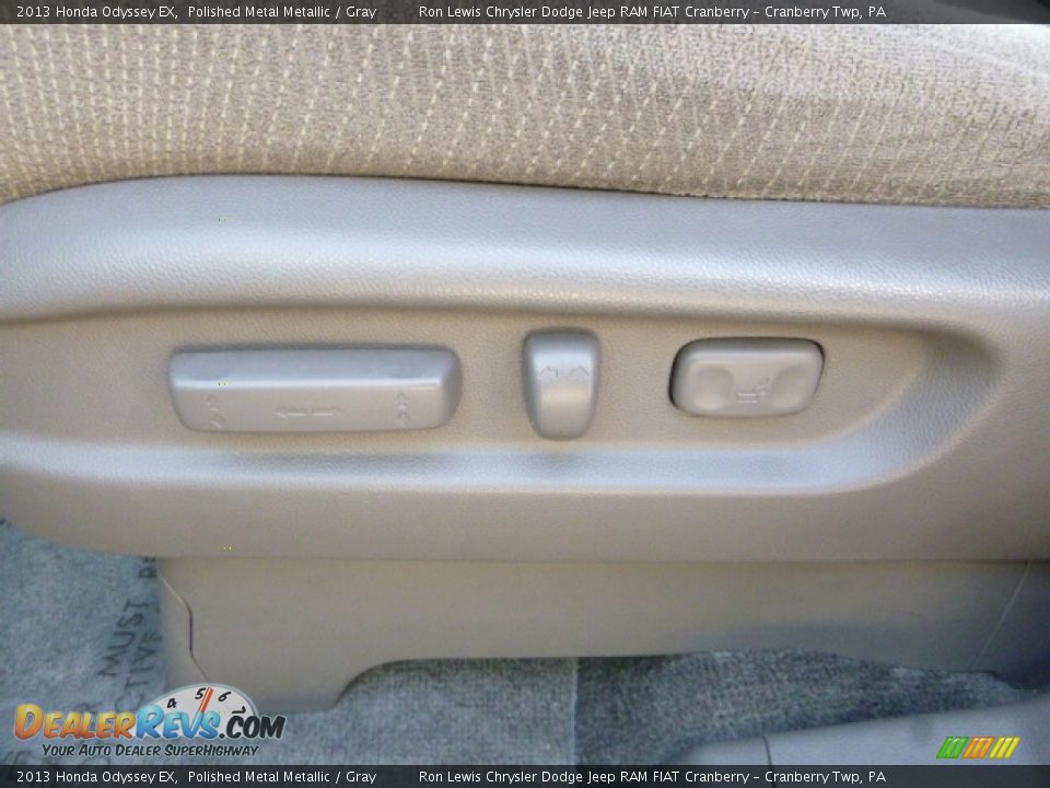 2013 Honda Odyssey EX Polished Metal Metallic / Gray Photo #17
