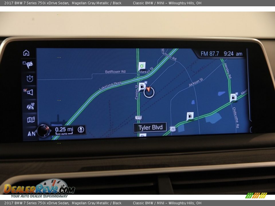 Navigation of 2017 BMW 7 Series 750i xDrive Sedan Photo #10