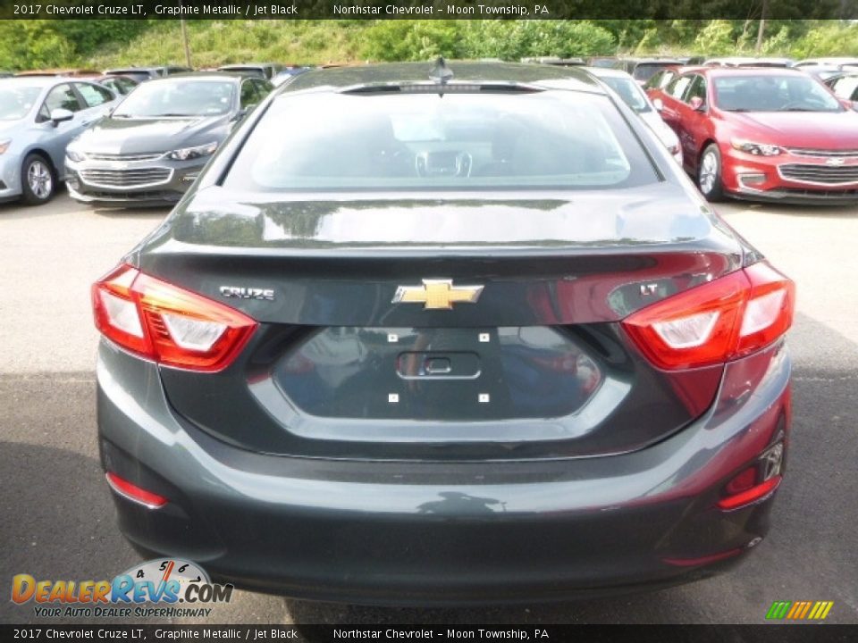 2017 Chevrolet Cruze LT Graphite Metallic / Jet Black Photo #4