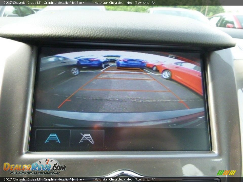 2017 Chevrolet Cruze LT Graphite Metallic / Jet Black Photo #20