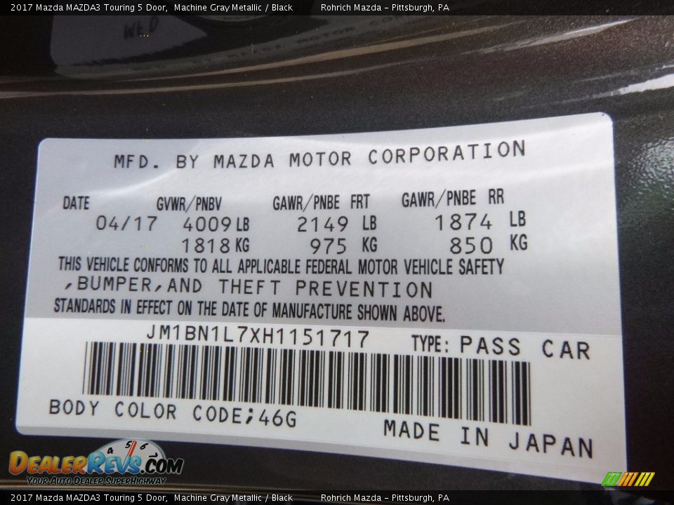 2017 Mazda MAZDA3 Touring 5 Door Machine Gray Metallic / Black Photo #10