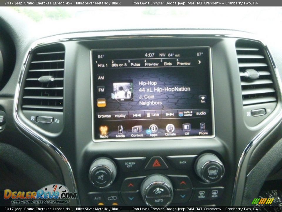 2017 Jeep Grand Cherokee Laredo 4x4 Billet Silver Metallic / Black Photo #15