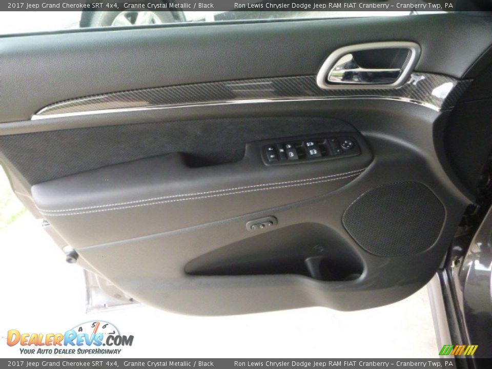 2017 Jeep Grand Cherokee SRT 4x4 Granite Crystal Metallic / Black Photo #12