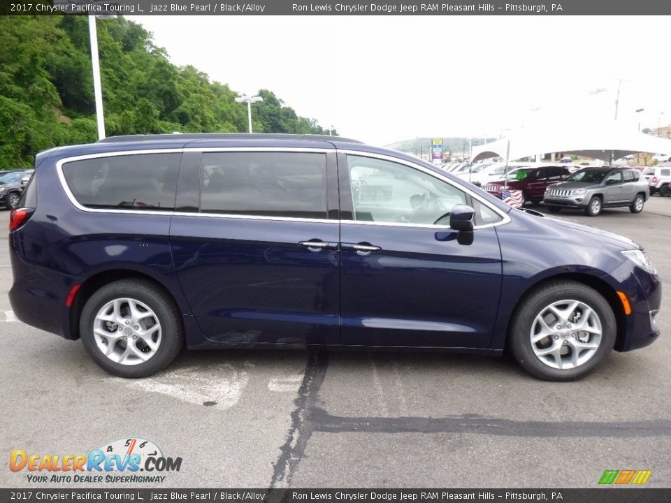 2017 Chrysler Pacifica Touring L Jazz Blue Pearl / Black/Alloy Photo #7
