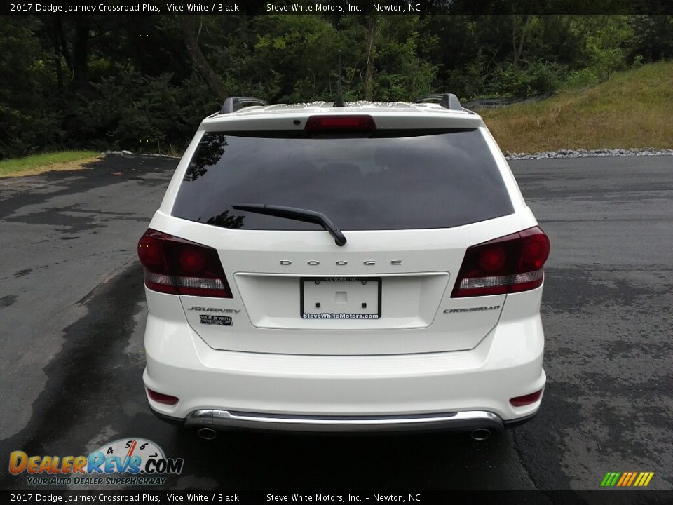 2017 Dodge Journey Crossroad Plus Vice White / Black Photo #7