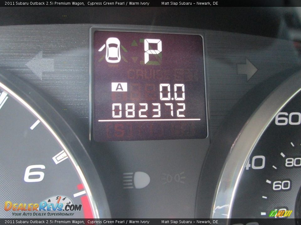 2011 Subaru Outback 2.5i Premium Wagon Cypress Green Pearl / Warm Ivory Photo #27