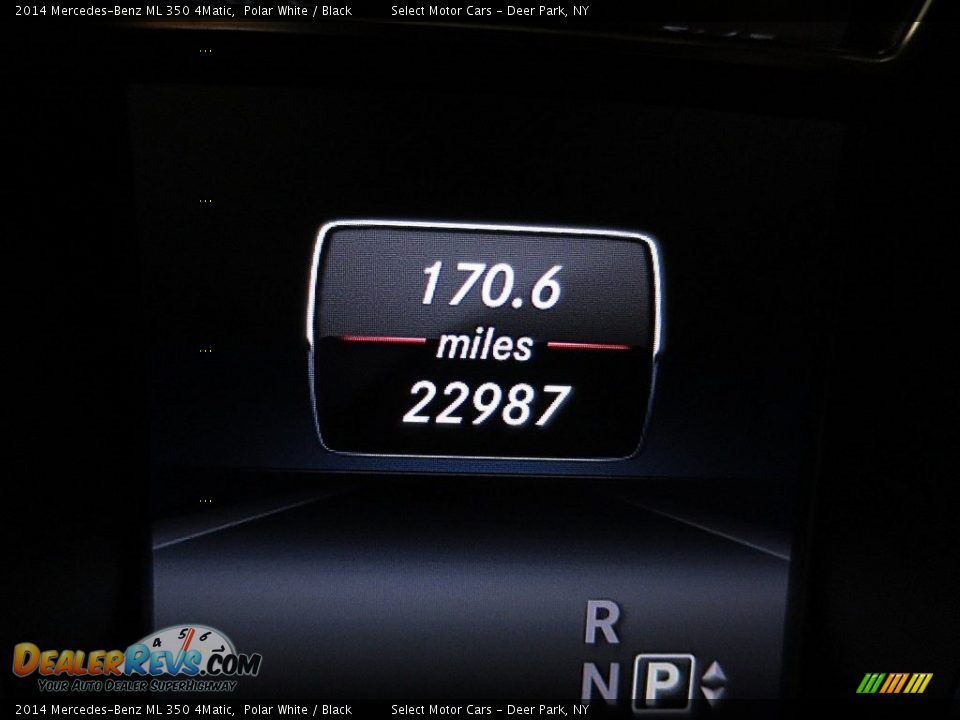 2014 Mercedes-Benz ML 350 4Matic Polar White / Black Photo #29