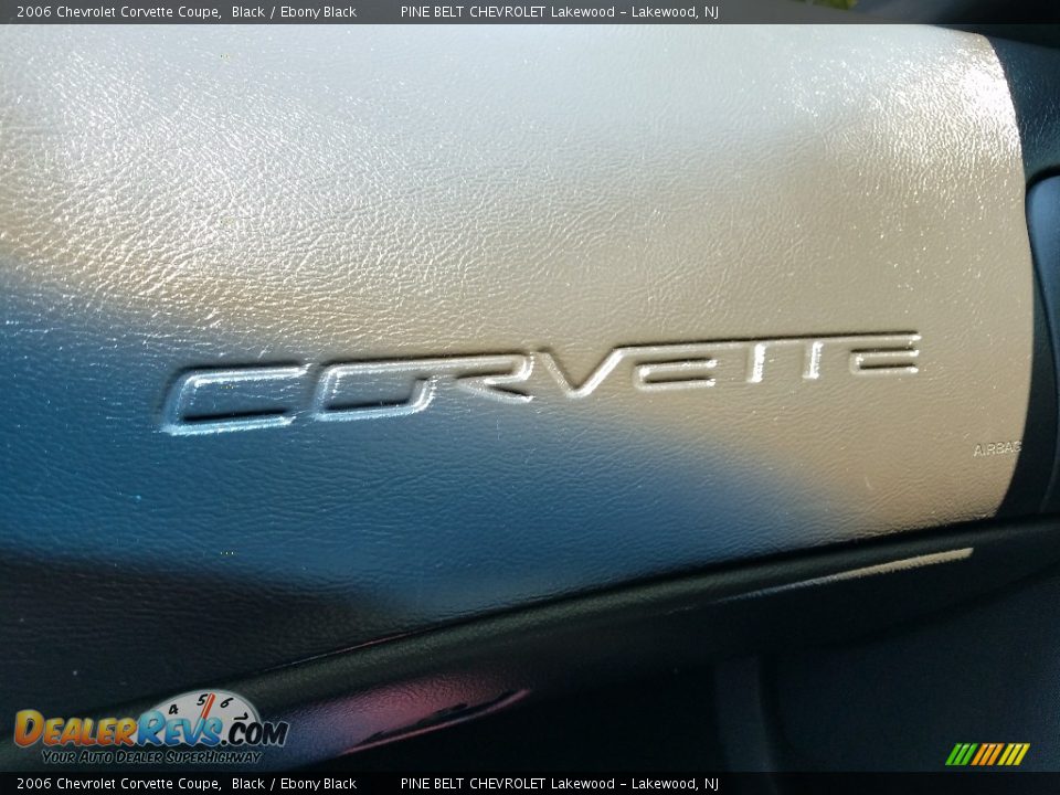 2006 Chevrolet Corvette Coupe Black / Ebony Black Photo #18