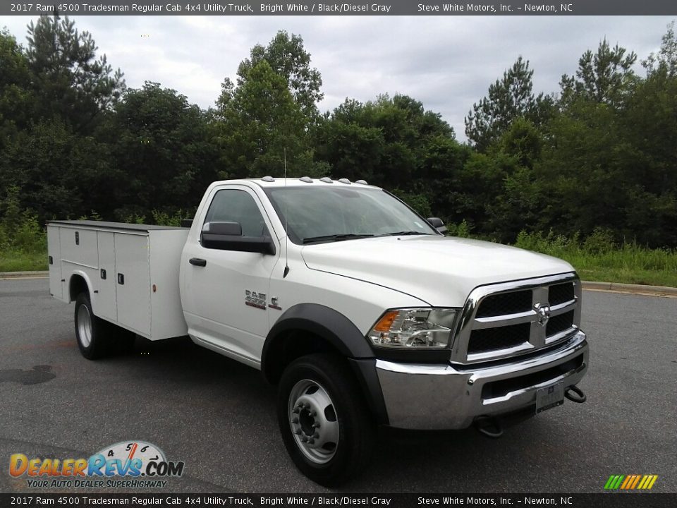 2017 Ram 4500 Tradesman Regular Cab 4x4 Utility Truck Bright White / Black/Diesel Gray Photo #5