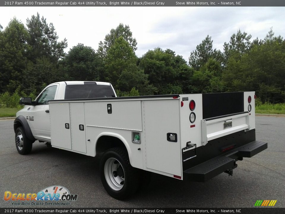 2017 Ram 4500 Tradesman Regular Cab 4x4 Utility Truck Bright White / Black/Diesel Gray Photo #11