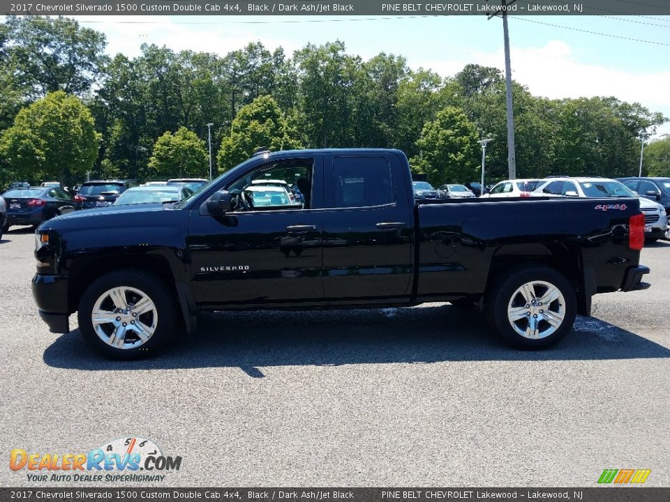 2017 Chevrolet Silverado 1500 Custom Double Cab 4x4 Black / Dark Ash/Jet Black Photo #3