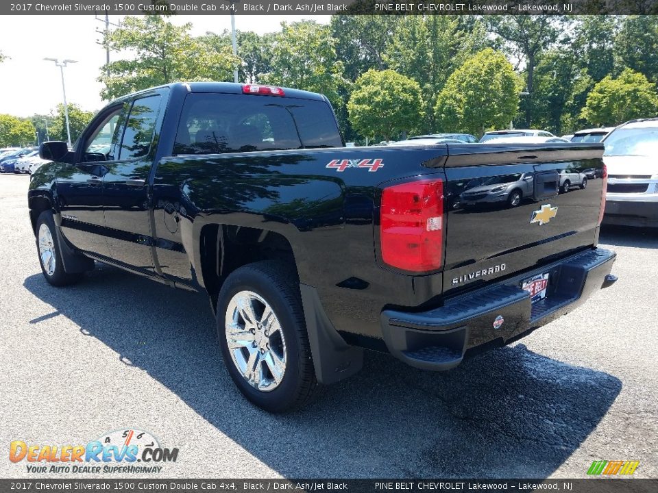 2017 Chevrolet Silverado 1500 Custom Double Cab 4x4 Black / Dark Ash/Jet Black Photo #4