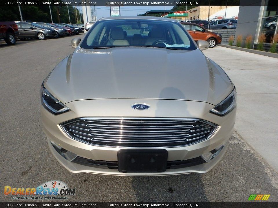 2017 Ford Fusion SE White Gold / Medium Light Stone Photo #8