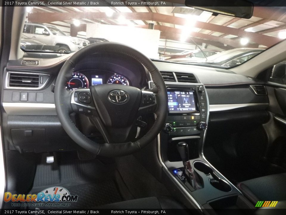 2017 Toyota Camry SE Celestial Silver Metallic / Black Photo #8