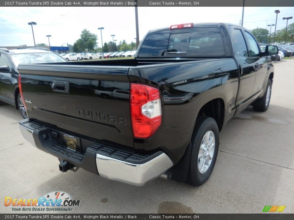2017 Toyota Tundra SR5 Double Cab 4x4 Midnight Black Metallic / Black Photo #2
